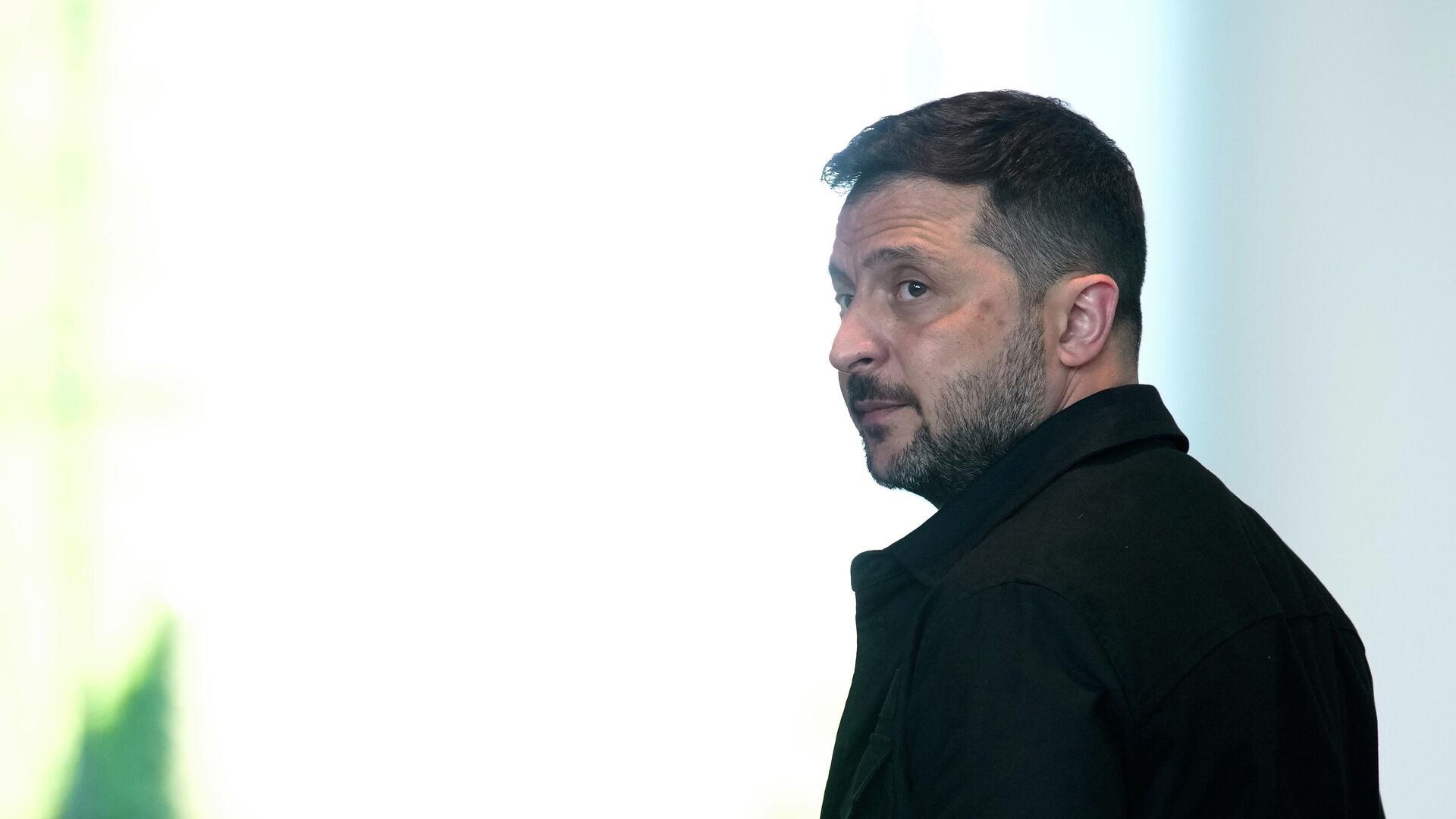 Зеленский ответил на вопрос о выборах словами о безопасности